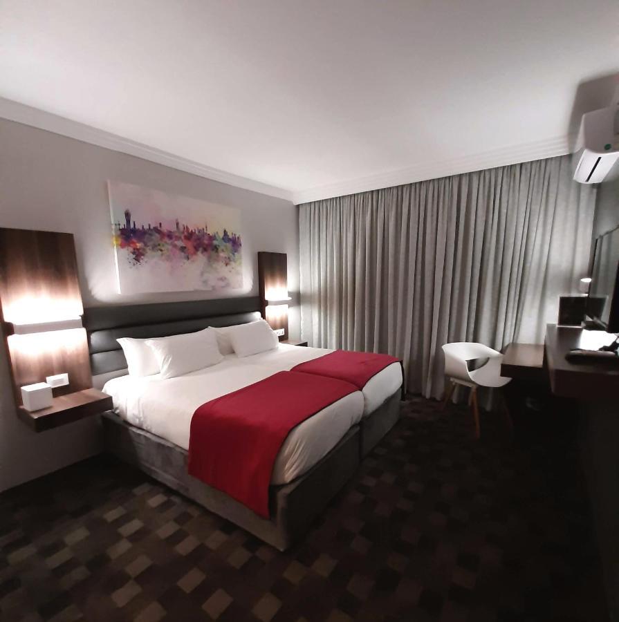 Palm Swift Luxury Accommodation Бритс Экстерьер фото